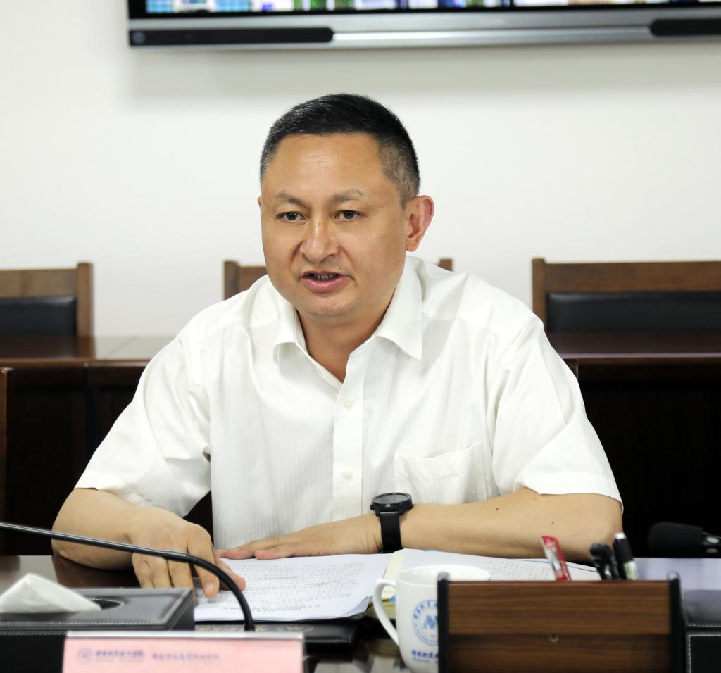当前位置>首页>新闻中心>正文王荣海讲话评估组组长,四川警察学院党委