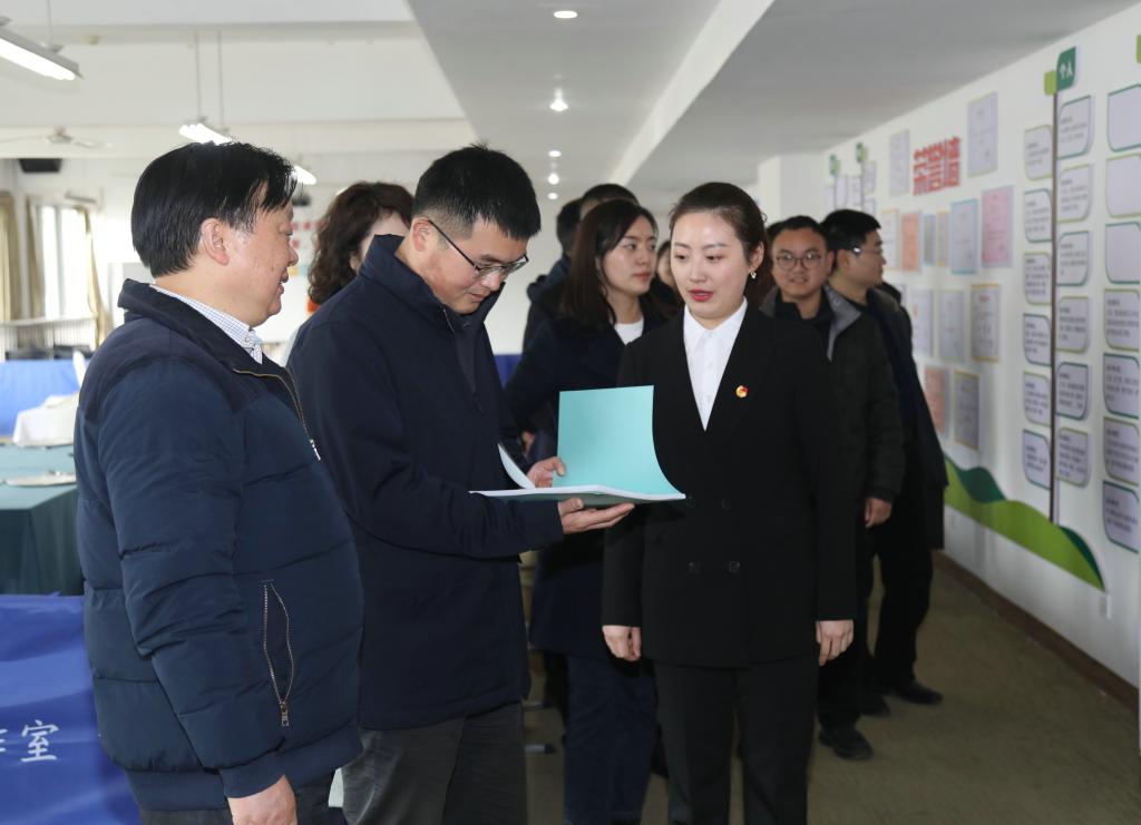 共青团绵阳市委书记李浩然一行来校调研